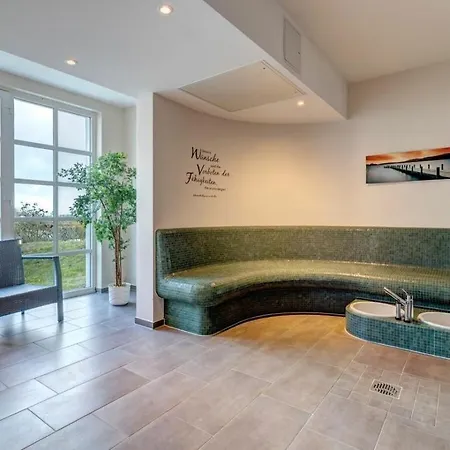 In With Swimming Pool